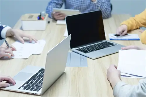 挪威人到武汉旅游需要准备什么