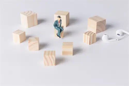 罗马尼亚那边的人到武汉旅游需要多少天